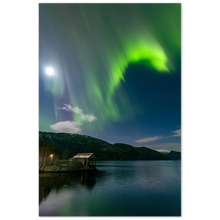 Load image into Gallery viewer, "Nordlysdans over Nothengjet i Gammersvik" - Aluminum Print