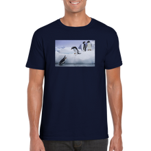 Load image into Gallery viewer, Pingvin  Mens T-shirt
